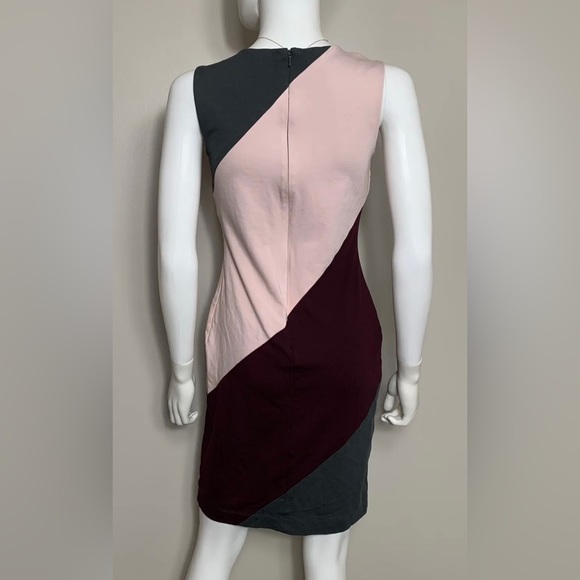 Banana Republic sleeveless Sheath Dress Colorblock Burgundy Pink Gray sz 2 - Picture 2 of 2